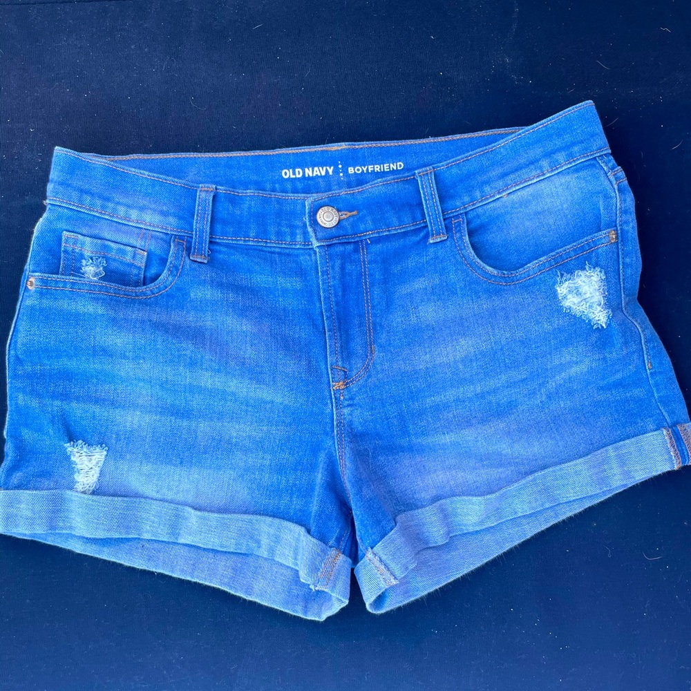 Old Navy Boyfriend denim shorts